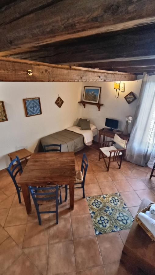 Afena Rent Bedrooms Agrigento Eksteriør billede